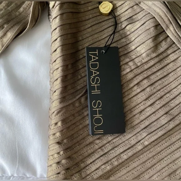 Tadashi Shoji Metallic Gray Ribbed V‑Neck Sheath Dress, Size XS, Fit Like S - Picture 8 of 10